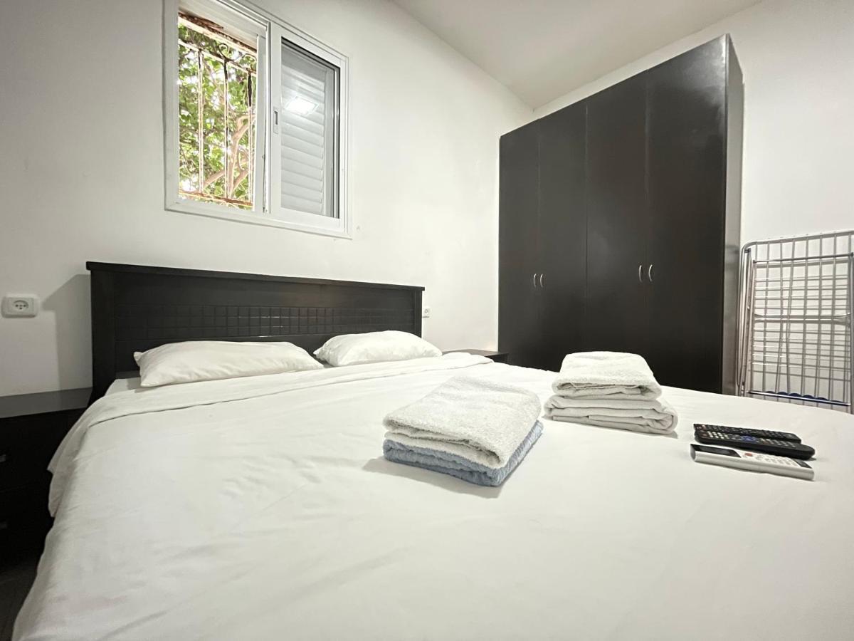 Miraks Harav Kuk Apartment Tel Aviv Exterior photo