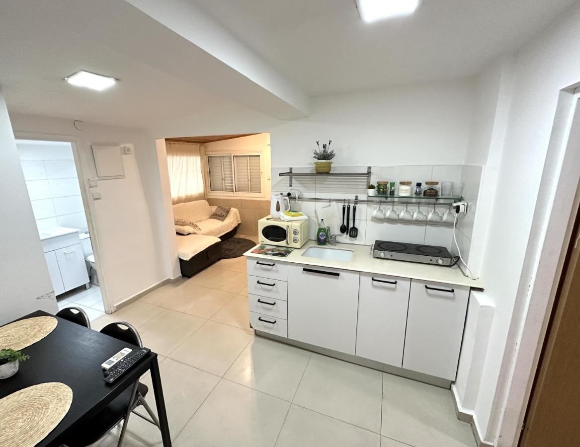 Miraks Harav Kuk Apartment Tel Aviv Exterior photo