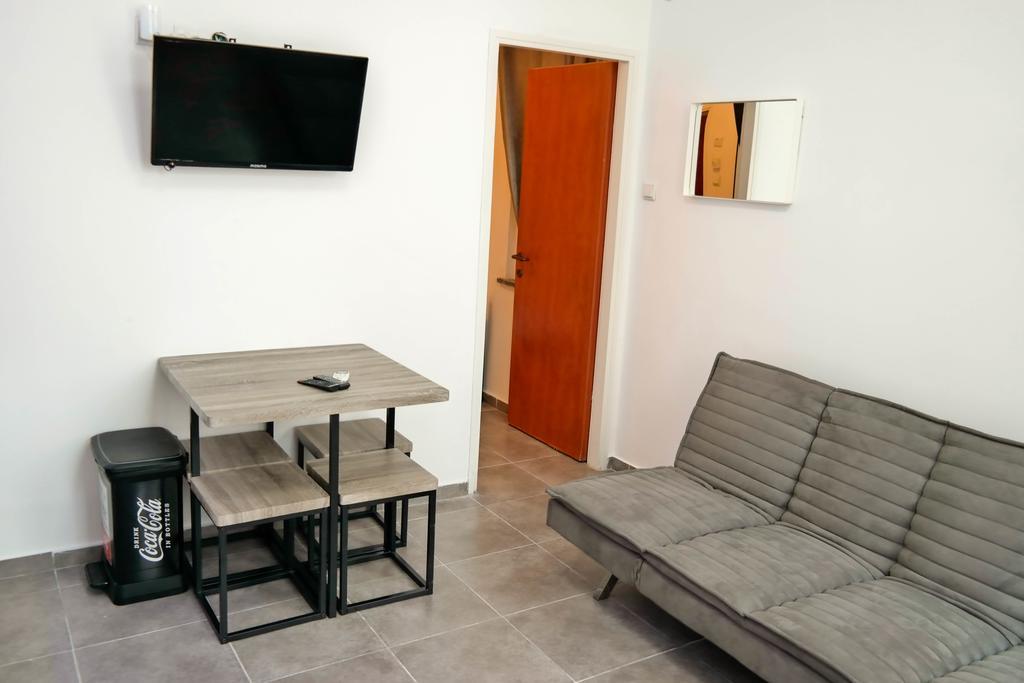 Miraks Harav Kuk Apartment Tel Aviv Exterior photo